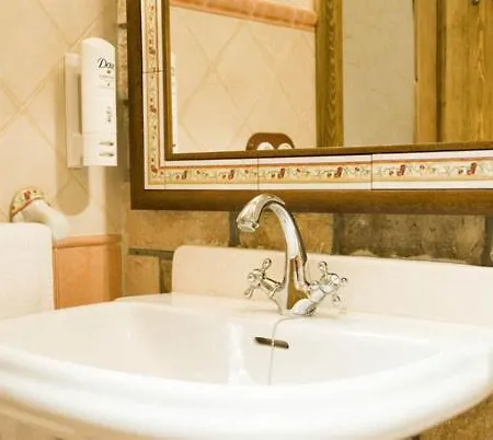 Rural El Canon Del Duraton En Villaseca De *