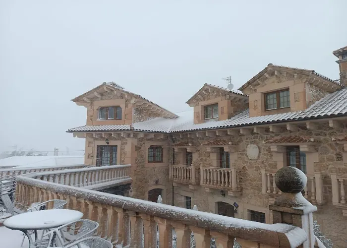 Rural El Canon Del Duraton En Villaseca De *